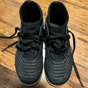 Adidas indoor soccer shoe